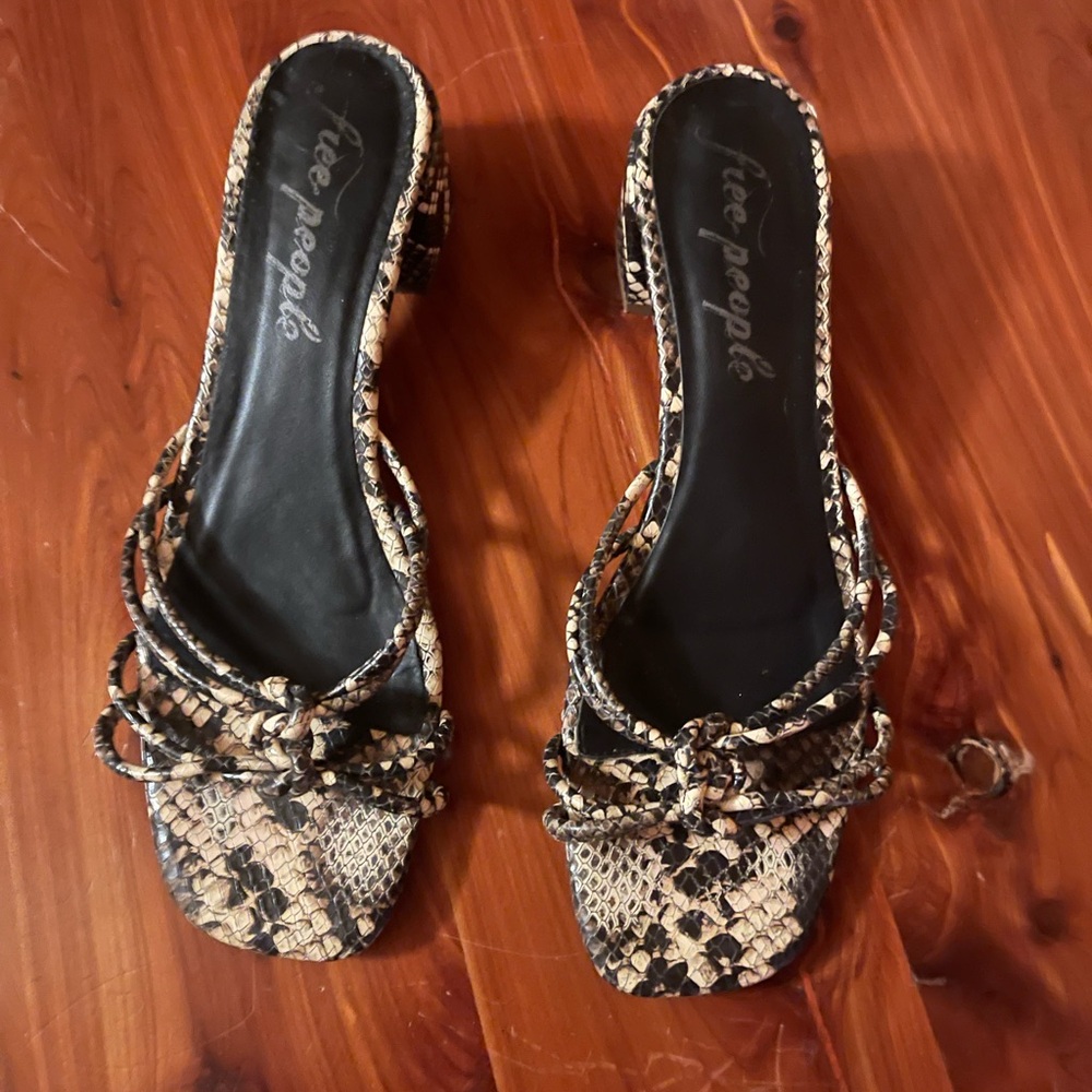 Free People Black and Cream Snakeskin Heels